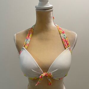 Victoria’s Secret Bikini Top